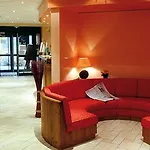Goelia Le Domaine Du Golf 4*