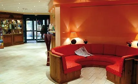 Goelia Le Domaine Du Golf 4*