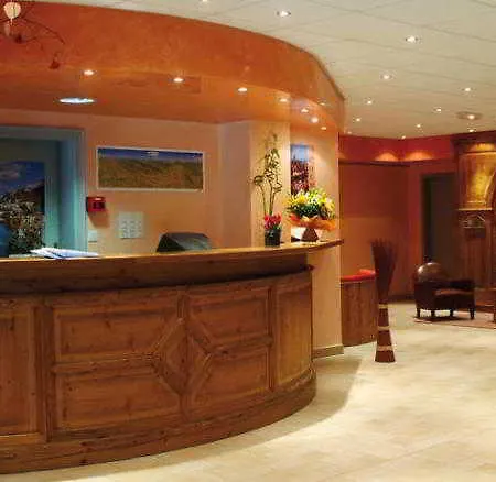 Goelia Le Domaine Du Golf Hotel apartamentowy 4*